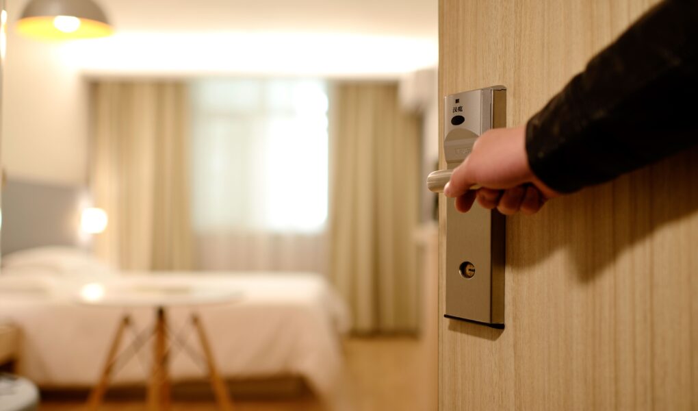 Hotele z kluczem w formie karty – nowoczesność na wyciągnięcie ręki